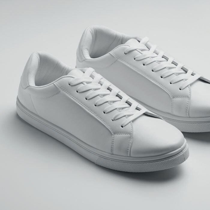 GiftRetail MO2042 - BLANCOS Sneakers in PU 42